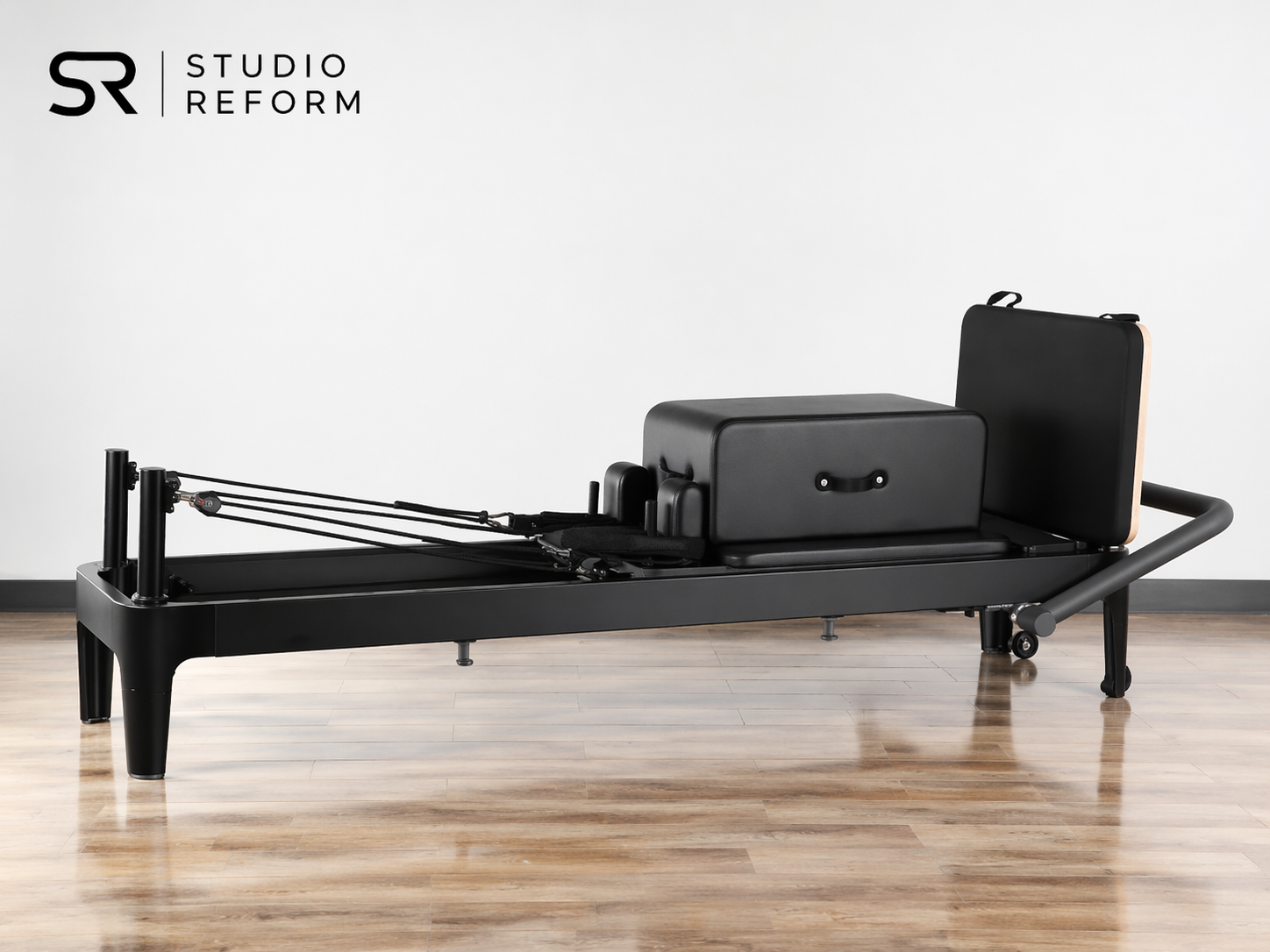 Essence Pilates Reformer